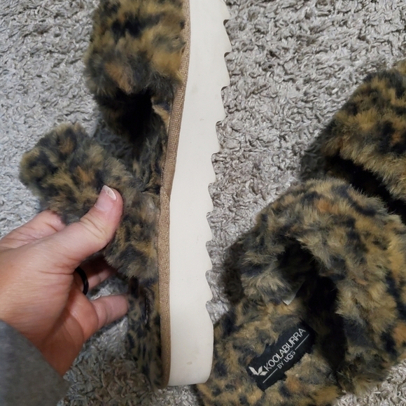 ANIMAL Print Koolabura By UGG Cozy Furry Slides - Picture 7 of 9